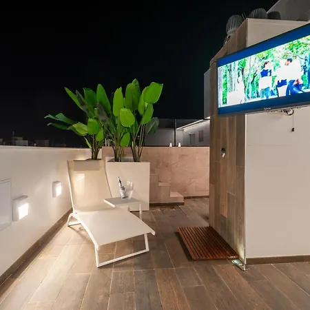 Апартаменты Mundobooking Centro Levante *